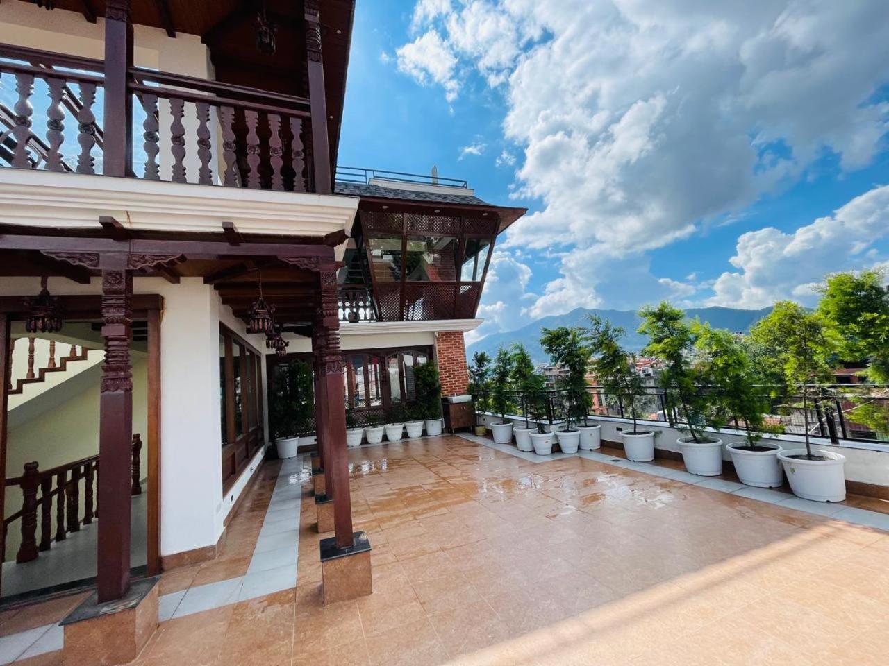 Hotel Timber House By Tara Group Katmandú Exterior foto
