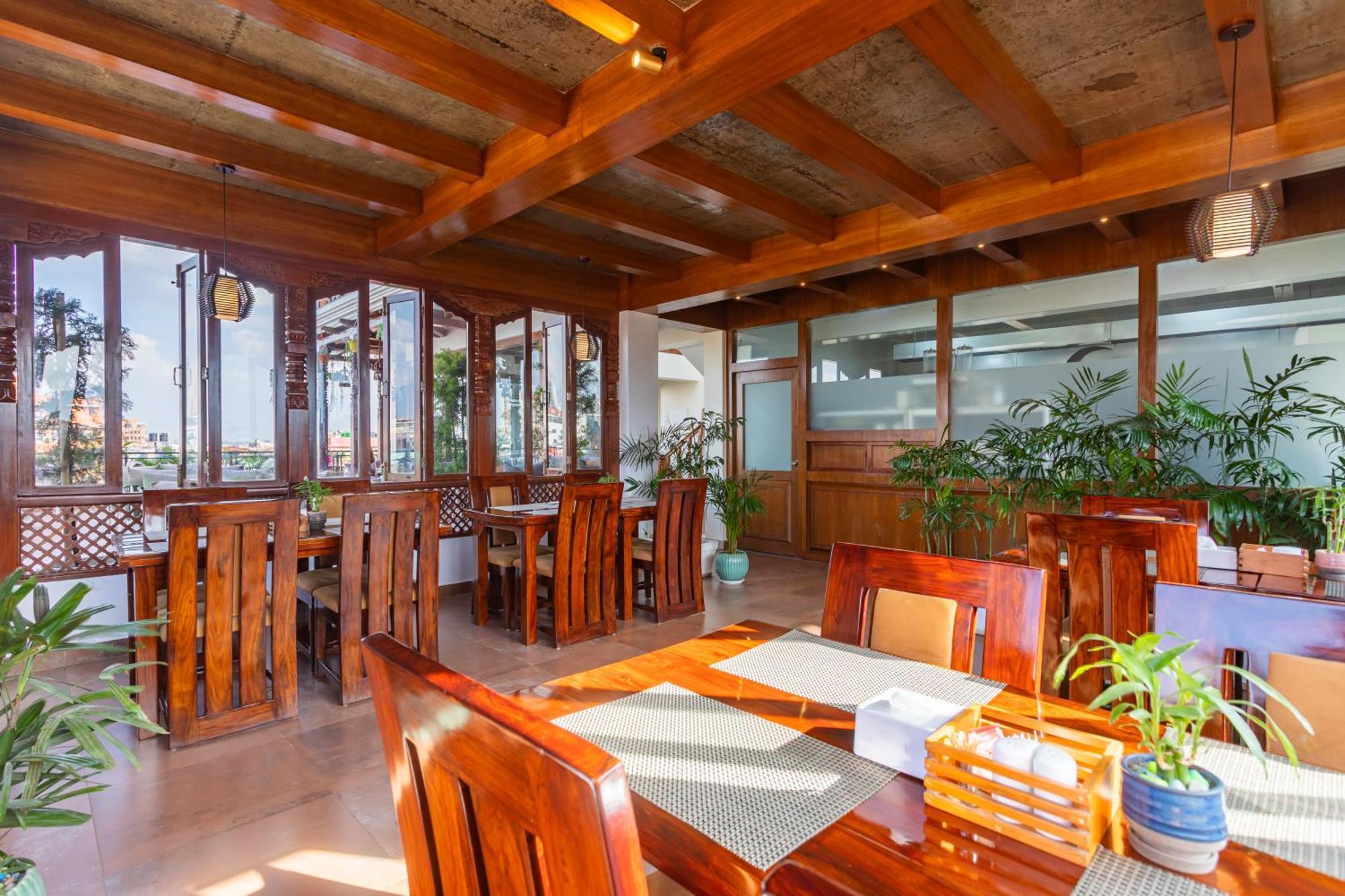 Hotel Timber House By Tara Group Katmandú Exterior foto